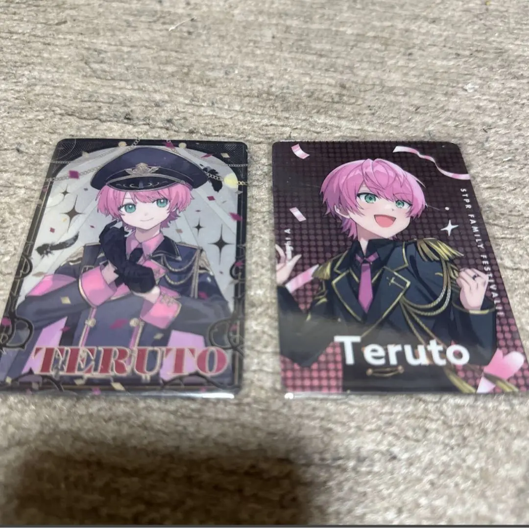 Thumbnail of Knight X, Knight A, and a card set of 2