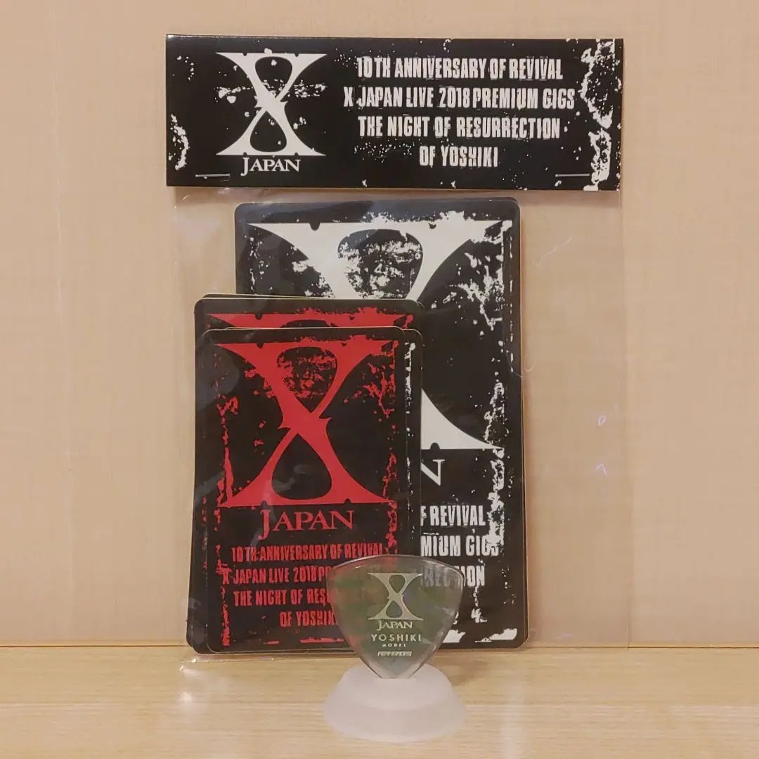 X Japan グッズ一式 Amazon.co.jp: X JAPAN 公式グッズ ポスター YOSHIKI ヨシキ