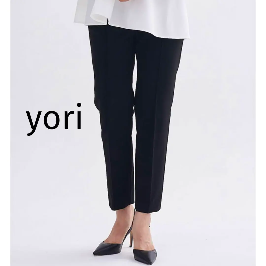 yori セレモニーピンタックパンツ　34 丈出し済】yori セレモニーピンタックパンツ 34 ネイビー - メルカリ