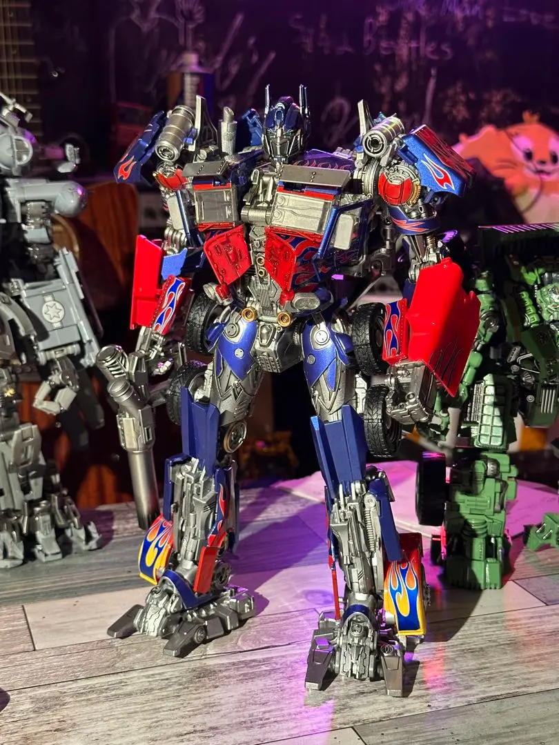 トランスフォーマー　マスターピース　mpm4 オプティマスプライム　コンボイ MPM-4 オプティマスプライム｜トランスフォーマーオフィシャル