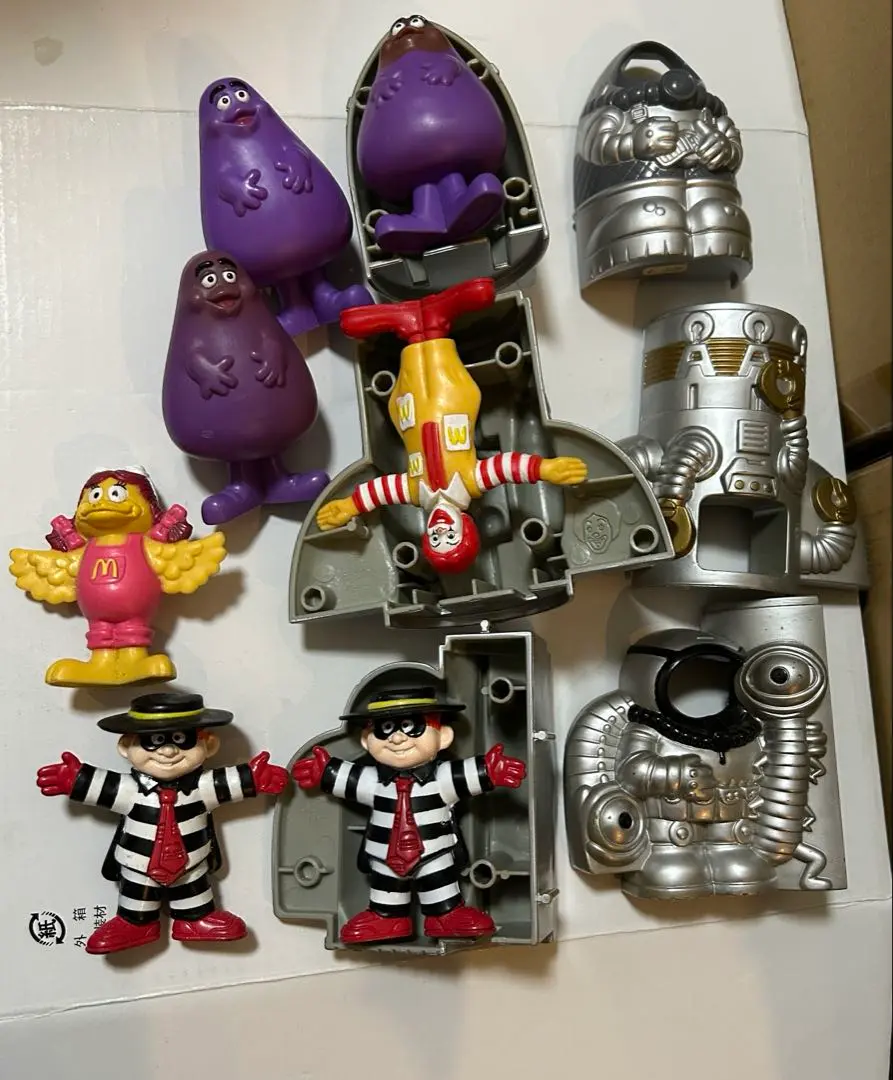 マクドナルドスペースシップフィギュアミニカーレア 2025年最新】マクドナルド・宇宙ロケットの人気アイテム - メルカリ