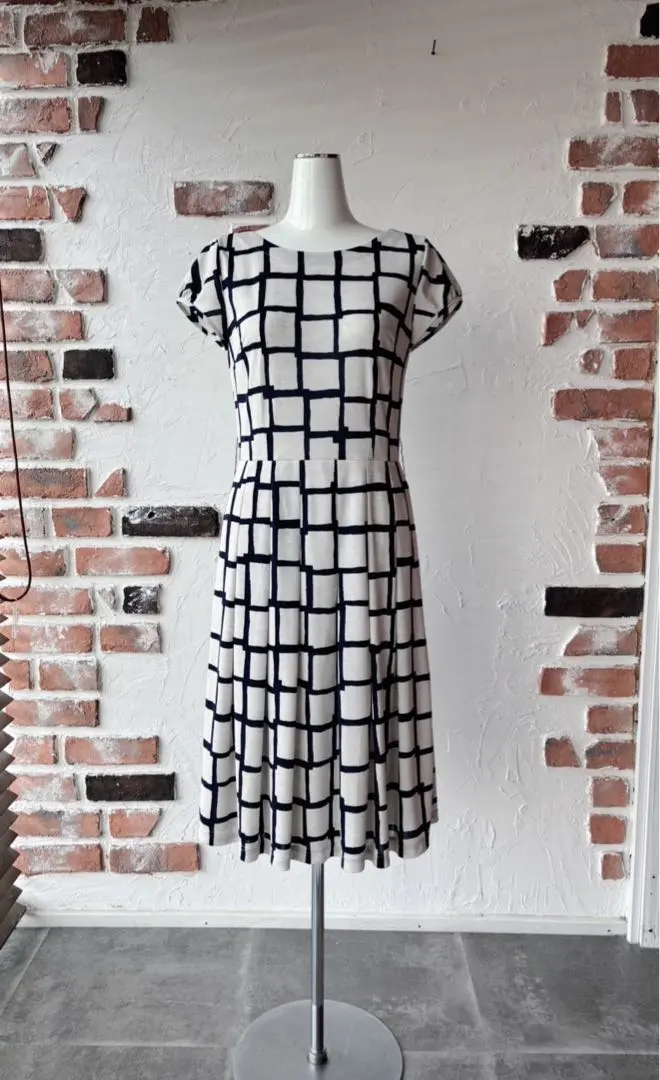 Leilian レリアン 短袖连衣裙 淑女风 ① 的縮圖