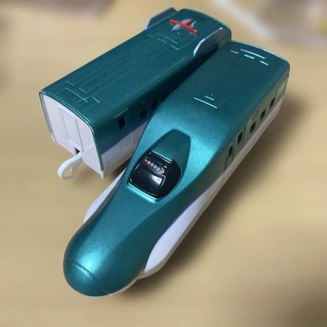 Thumbnail of Plarail H5 Series Shinkansen Hayabusa Middle Car & Tail Car