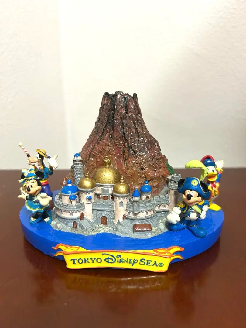 Thumbnail of Tokyo DisneySea Figure: Grand Opening