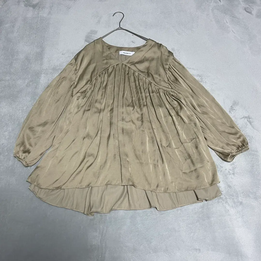 Thumbnail of Popular Priority Pleats Cut-and-Sew Top (M)