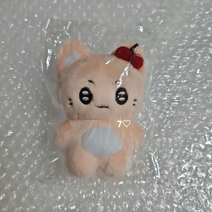 NCT127　ユウタ マスターニム ぬいぐるみ 12ｃｍ ユチェリー B m90681002714_1.jpg?1753346785