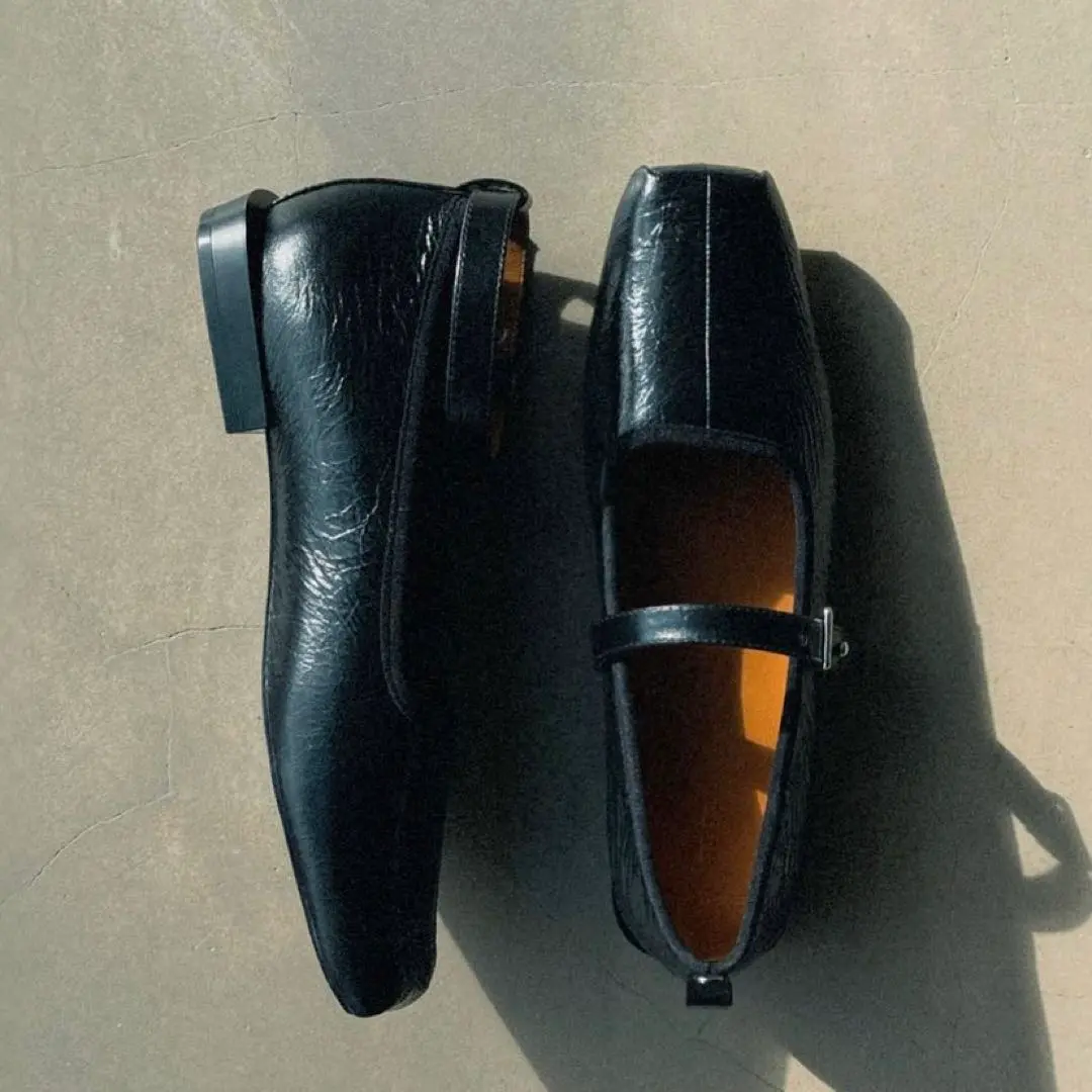 polne | 【STUDIO DOE】 V Flats Shoes：25,300yen（tax in