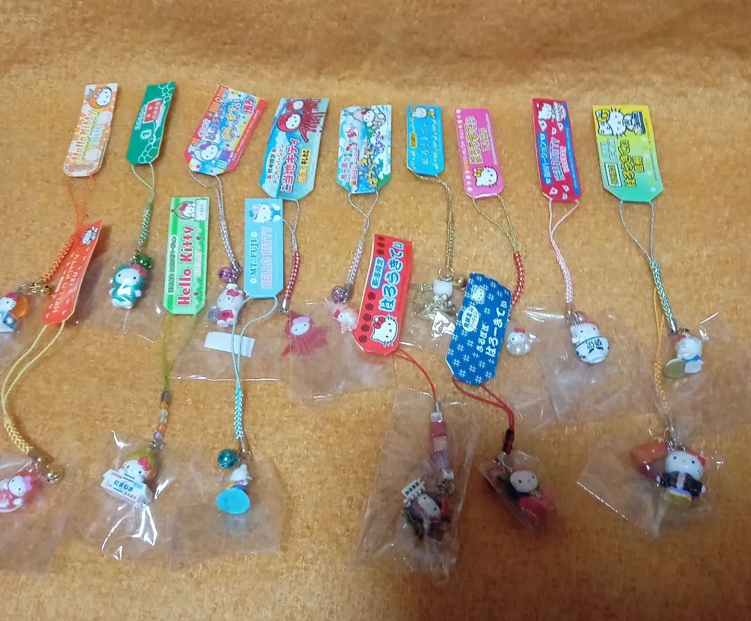 Thumbnail of Local Kitty: Hello Kitty * Netsuke * 15 Pieces