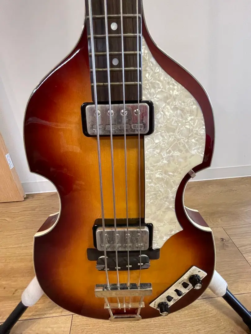 Hofner　バイオリンベース　レアカラー水色　　ブルー【中古】 Fender Player II Jazz Bass Aquatone Blue 重量3.93kg 現物写真