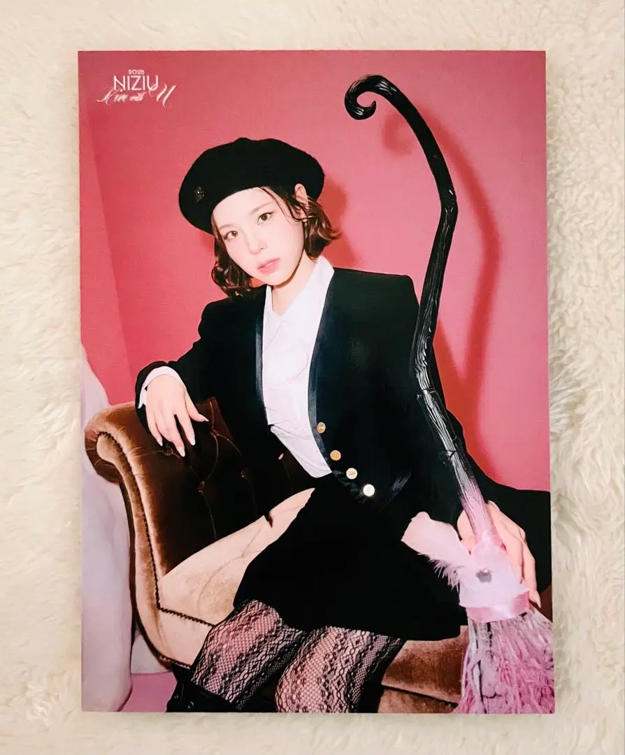 NiziU Mako NEW EMOTION 生寫 的縮圖
