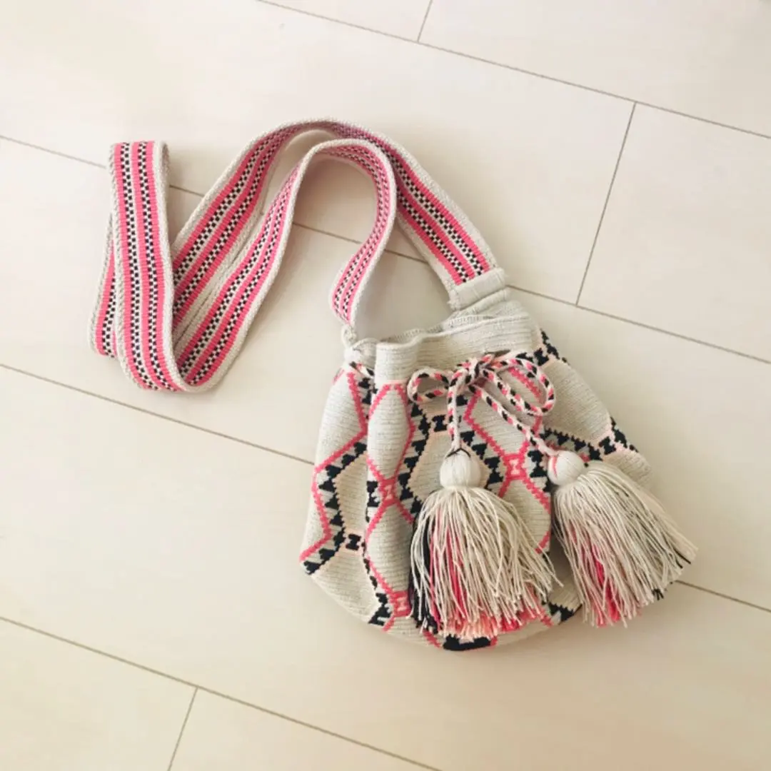 【新品】WAYUUワユー CHILA BAGS チラバッグ ショルダーバッグ Chicle Bag Small – CHILA BAGS Japan