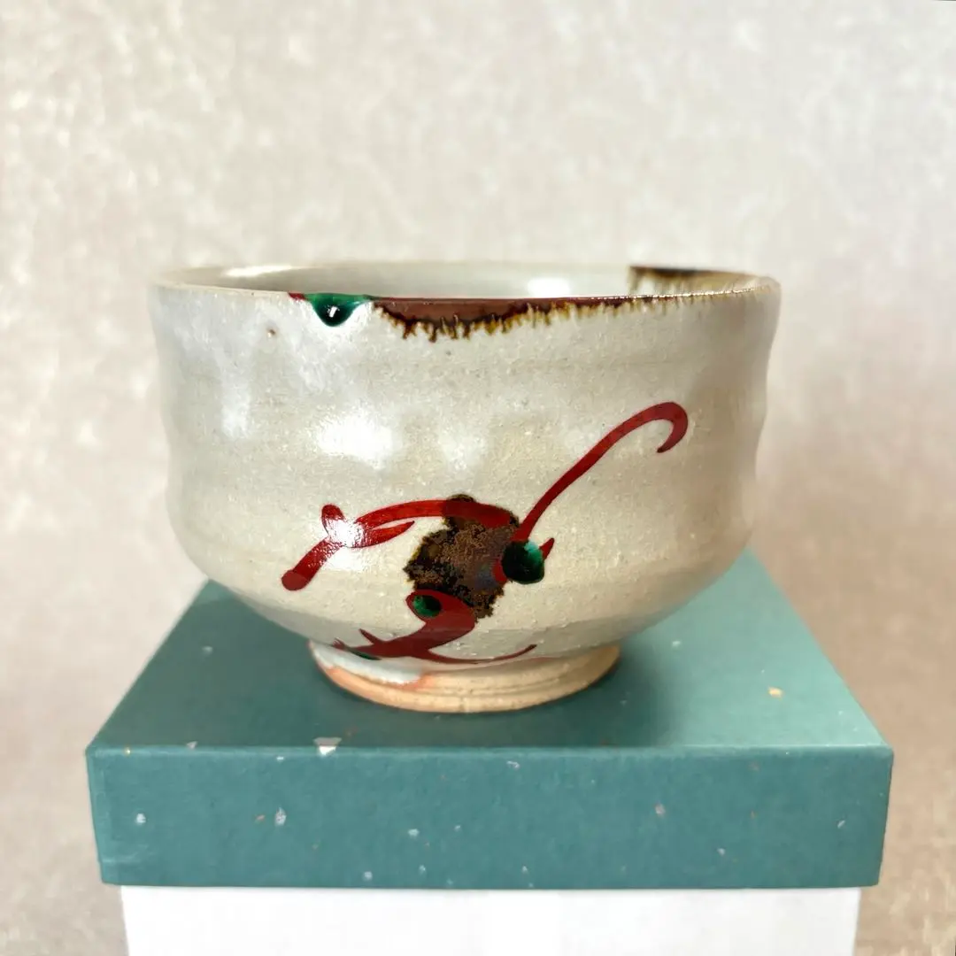 神勝寺焼陶津窯 赤絵草紋壷 花器 花瓶 藤本明成作 供箱付 L112 神勝寺焼陶津窯 赤絵草紋壷 花器 花瓶 藤本明成作