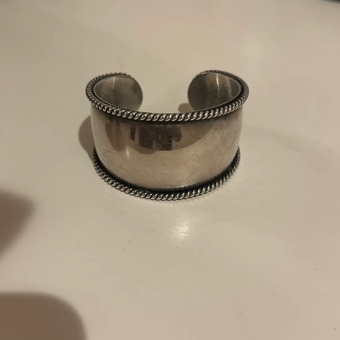 Soierie ソワリー ツィストバングル　Twist bangle Twist bangle | Soierie Online Store