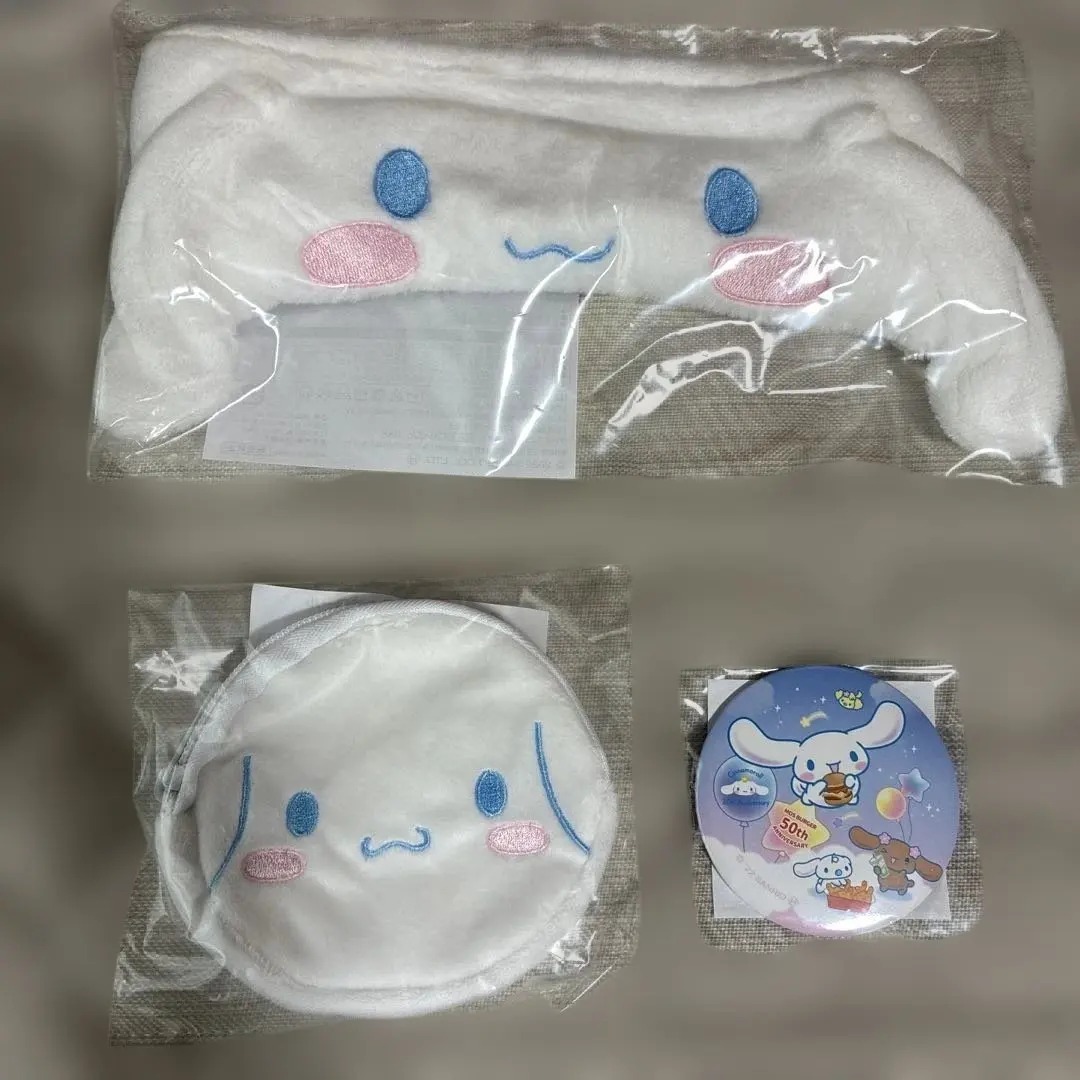 Thumbnail of Mos Burger x Cinnamoroll headband, mini pouch, pocket mirror
