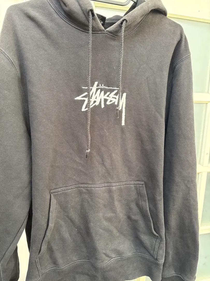 Stüssy 黑色 連帽衫 M 的縮圖