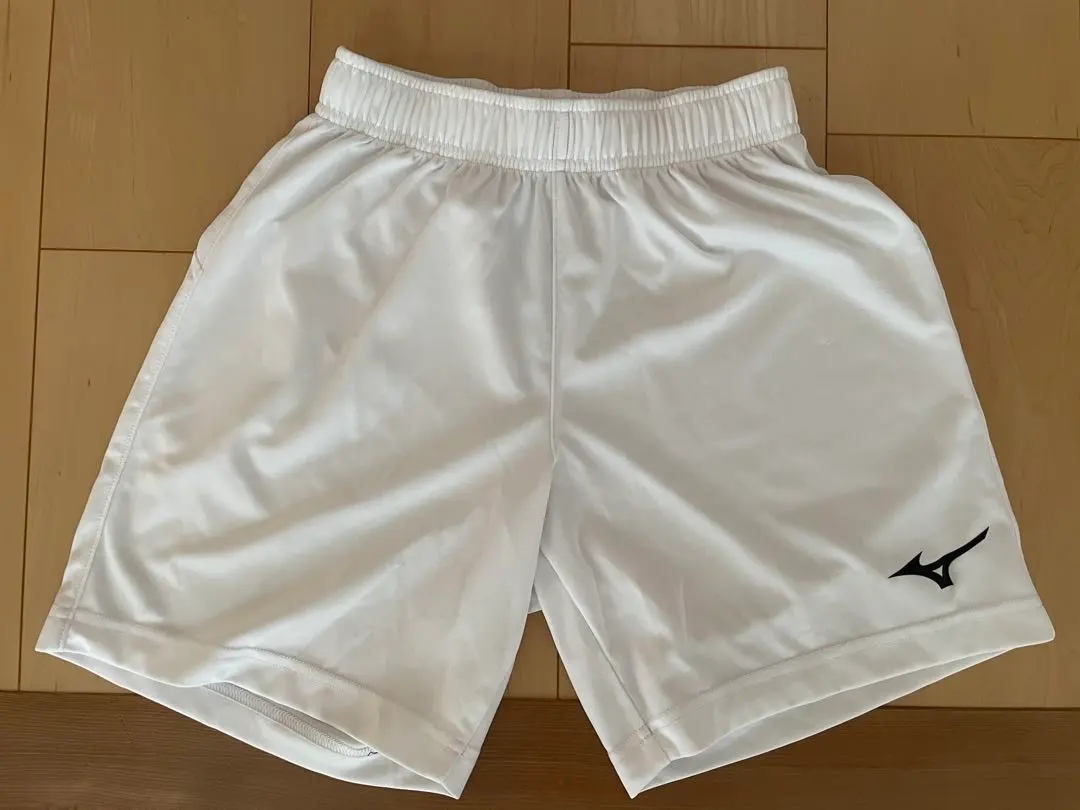 Thumbnail of Mizuno White Shorts 150