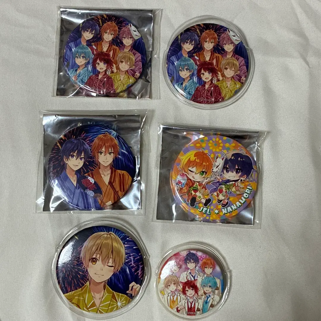 Thumbnail of StPri Can Badges Set of 6 NanaJel Root