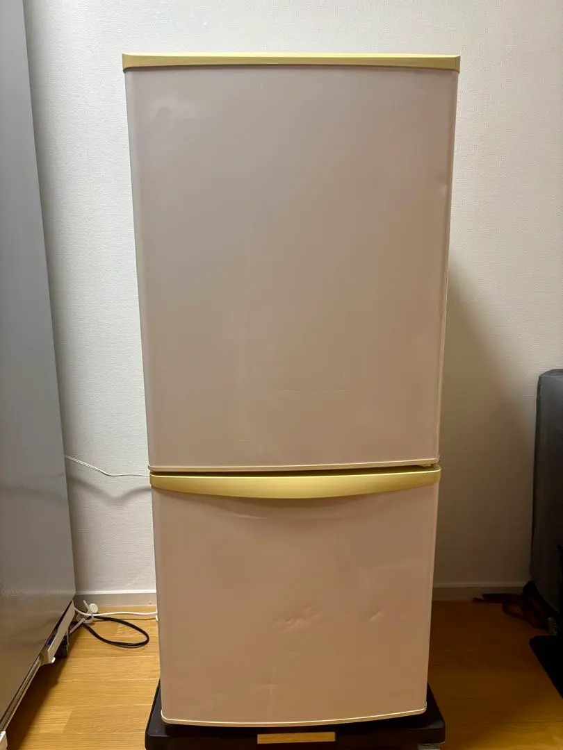 最終Panasonic冷蔵庫NR-B142J冷凍冷蔵庫135L 一人暮らしサイズ 2025年最新】nr-b142jの人気アイテム - メルカリ