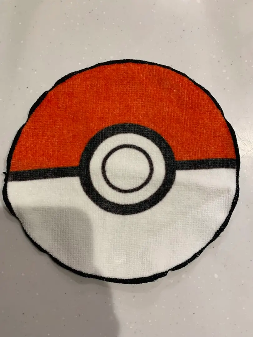 Thumbnail of Pokemon Ball Mini Towel