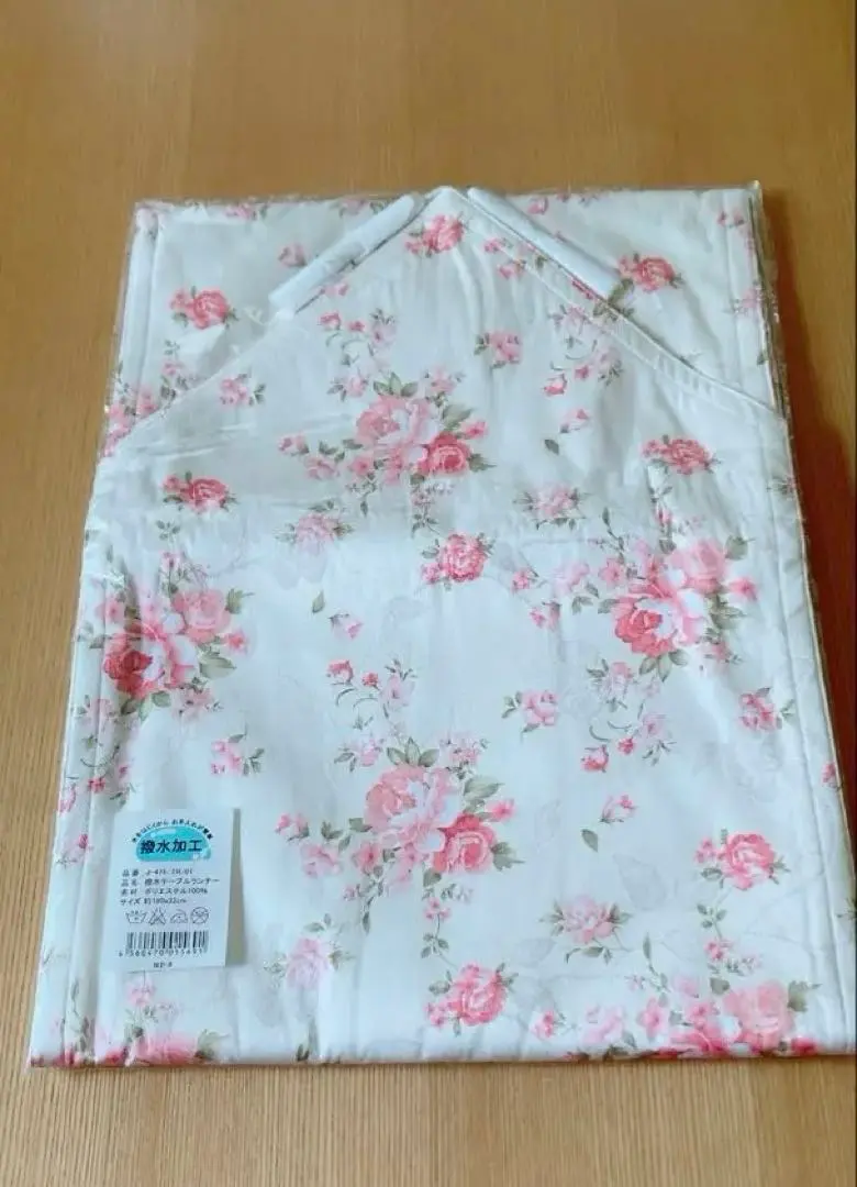 Thumbnail of New, Unused ☆ Table Runner (Pink Roses)