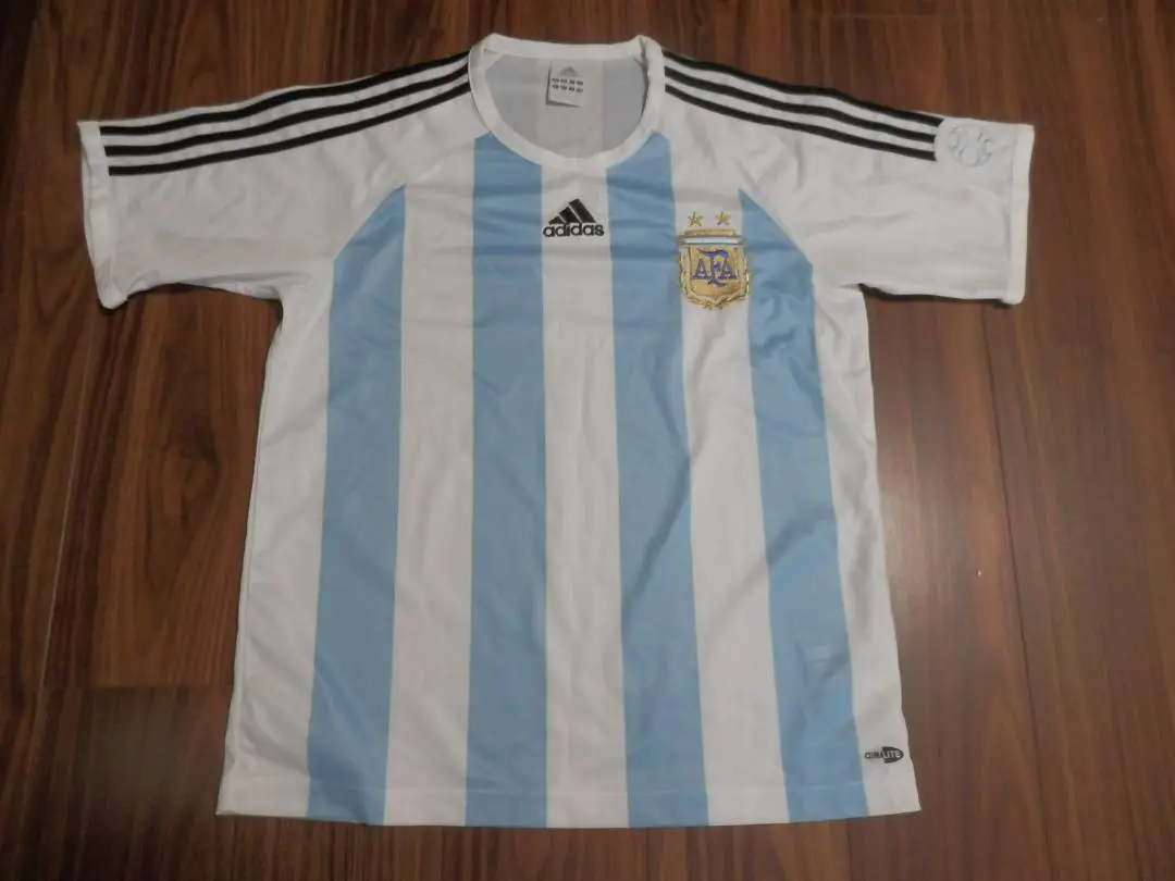 ビンテージ☆2006アルゼンチン代表ユニフォーム ビンテージ☆2006アルゼンチン代表ユニフォーム - メルカリ