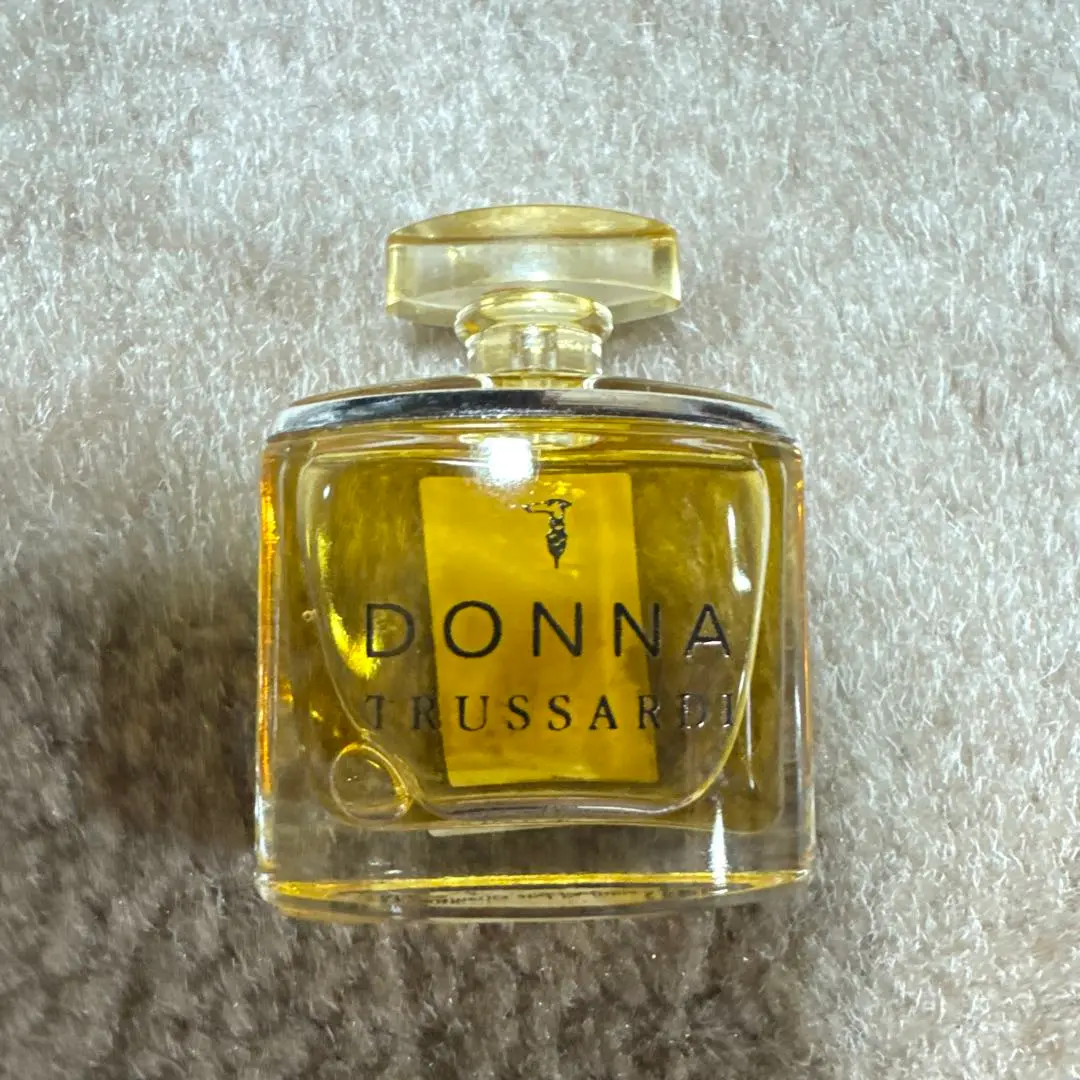 新品未開封　トラサルディ 香水　50ml 新品未開封 TRUSSARDI トラサルディ マイランド オードトワレ