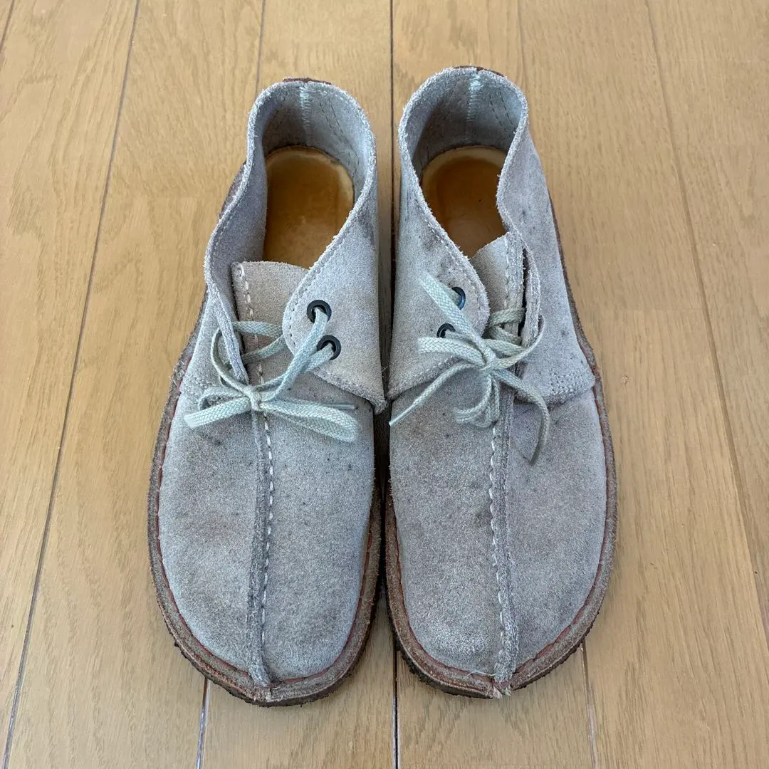 Thumbnail of Clarks Desert Trek