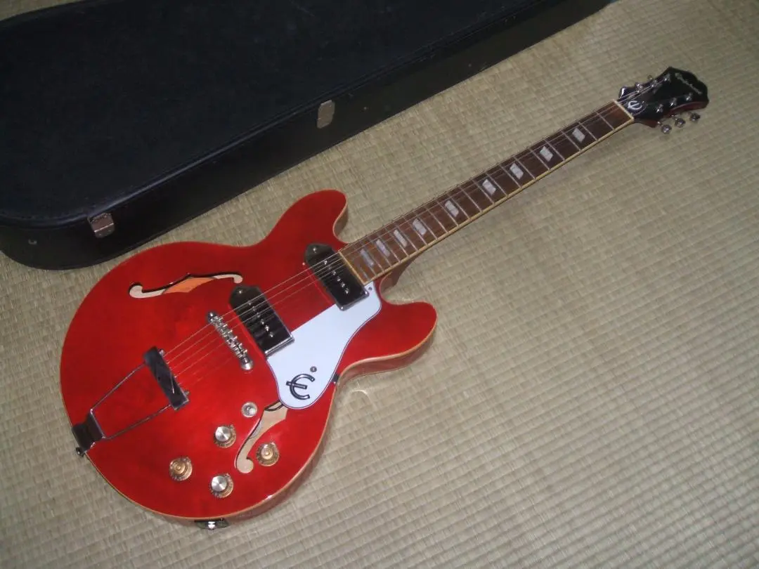 な*ち様 Epiphone エピフォン Casino Coupe セミアコ エレ 2025年最新】epiphone casino coupeの人気アイテム - メルカリ