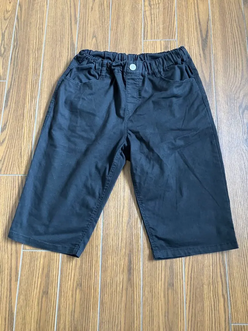 Thumbnail of Black half pants, stretch, size 160