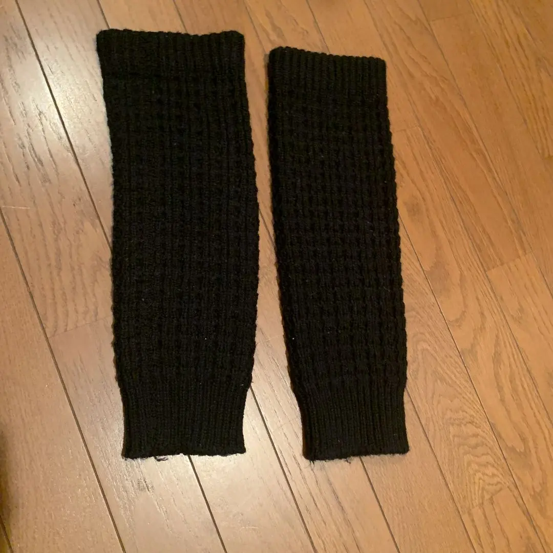 Thumbnail of leg warmers