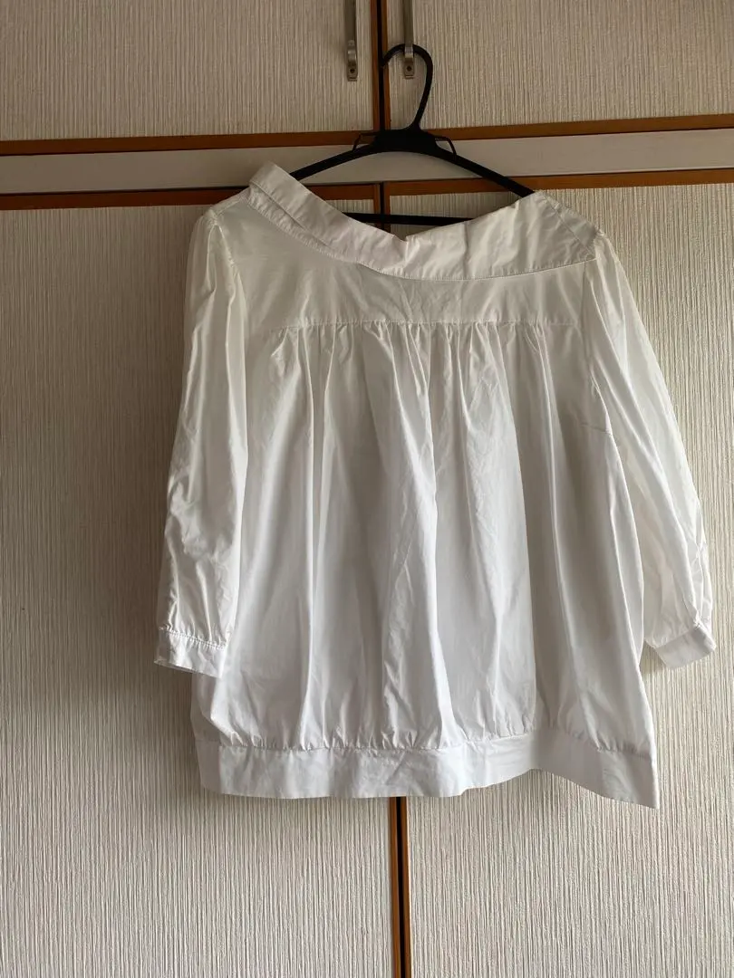 Thumbnail of n'or White Balloon Sleeve Blouse, F Size