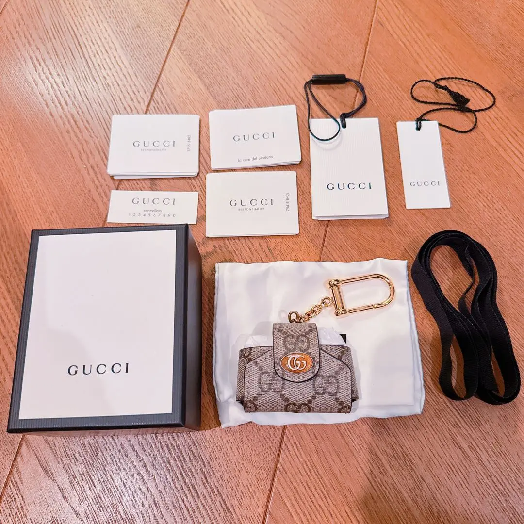 Gucci GG イヤホンケース最終値下げ❗️ 楽天市場】グッチ GUCCI 631683 K9GSS イヤホンケース AIRPODS
