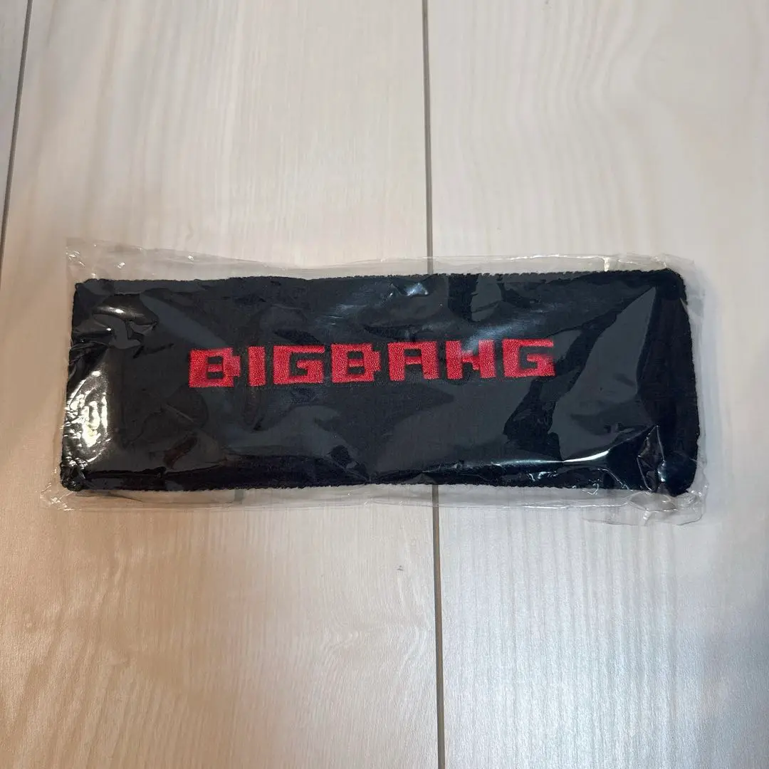 BIGBANG ターバン バンダナ 帽子 スカーフ ライブ ジヨン GD BIGBANG - 🌼毛糸三角スカーフ バブーシュカ/花柄 黒🌼G-DRAGON