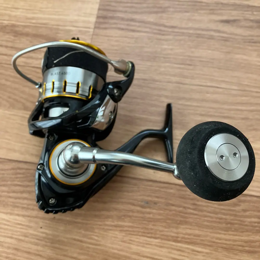ダイワ　ソルティガ　ブラスト 4500 DAIWA　SALTIGA blast Daiwa Saltiga Blast Spinning Reel preview
