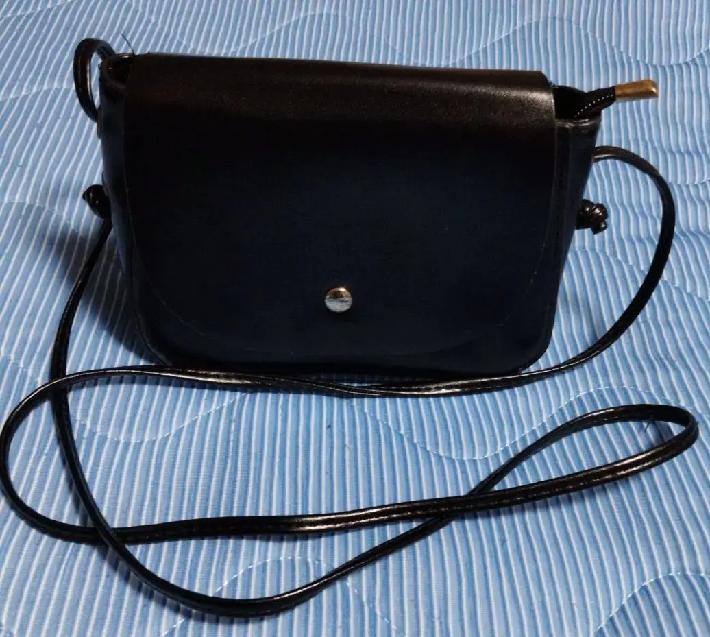 黑色迷你斜挎包 簡約 的縮圖