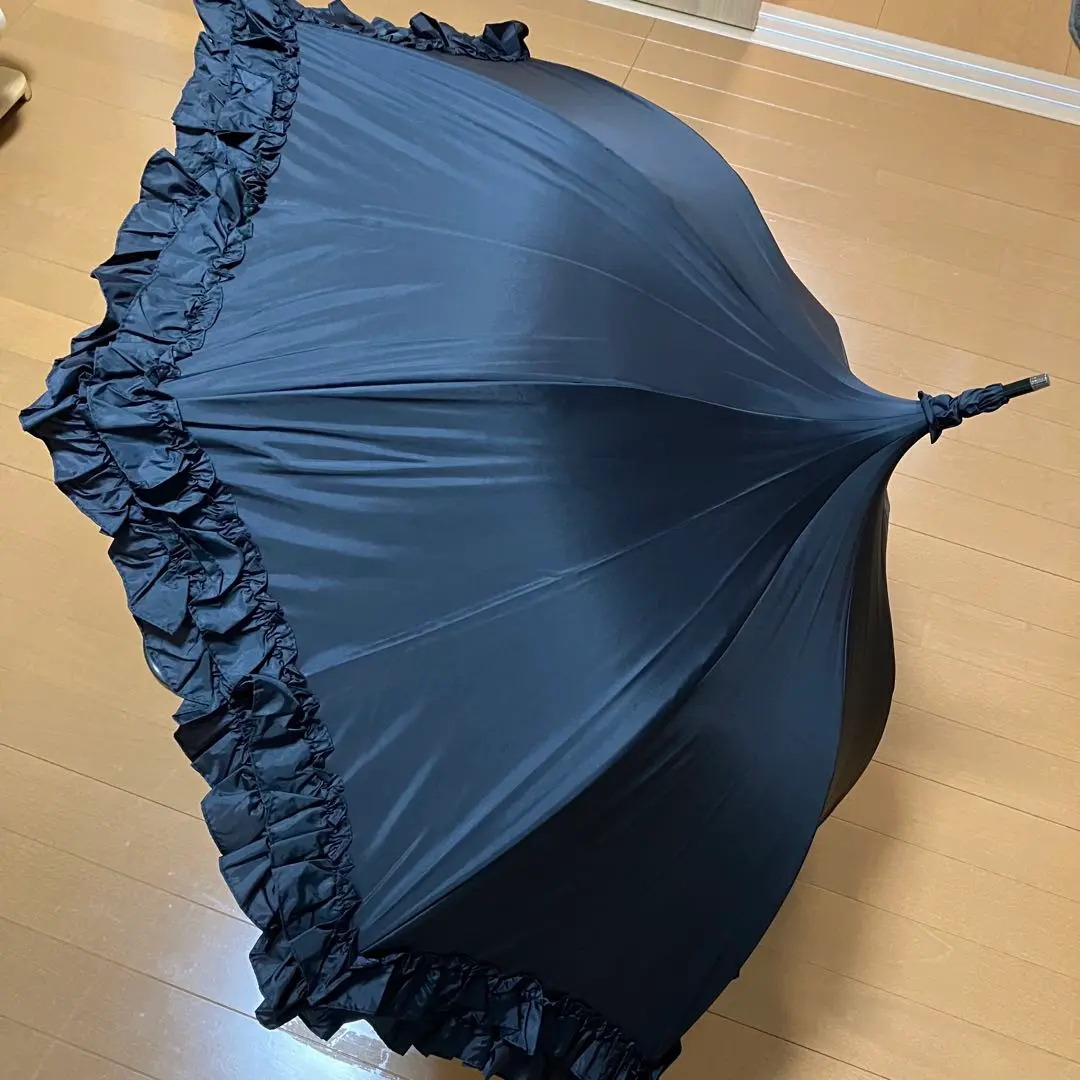 ルミエーブル　日傘　黒　フリル　蝶々 ルミエーブル日傘黒フリル蝶々