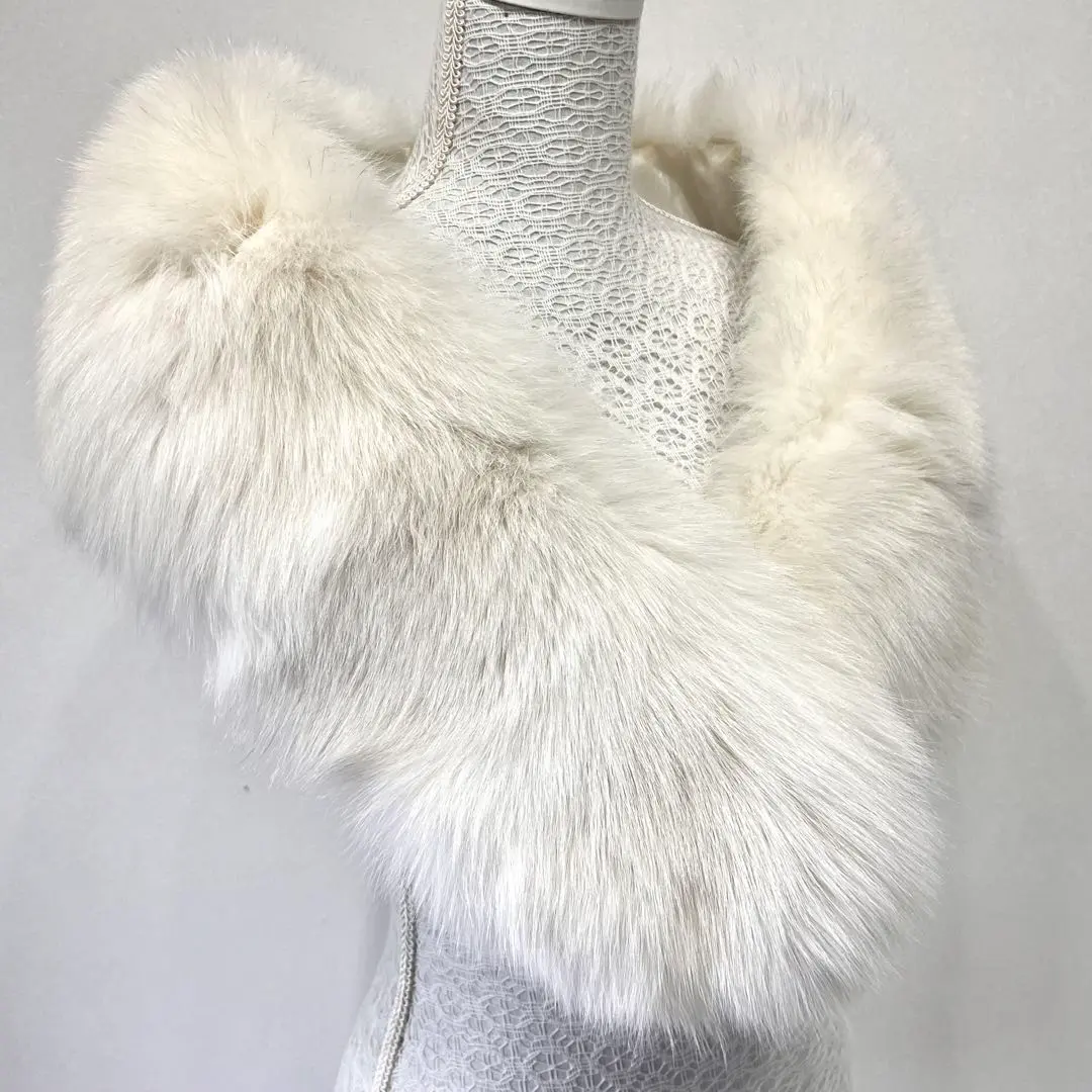 Thumbnail of Thick SAGA FOX Saga Highest Quality Fox Fur Shawl Seijinshiki (Coming of Age Ceremony) Pure White