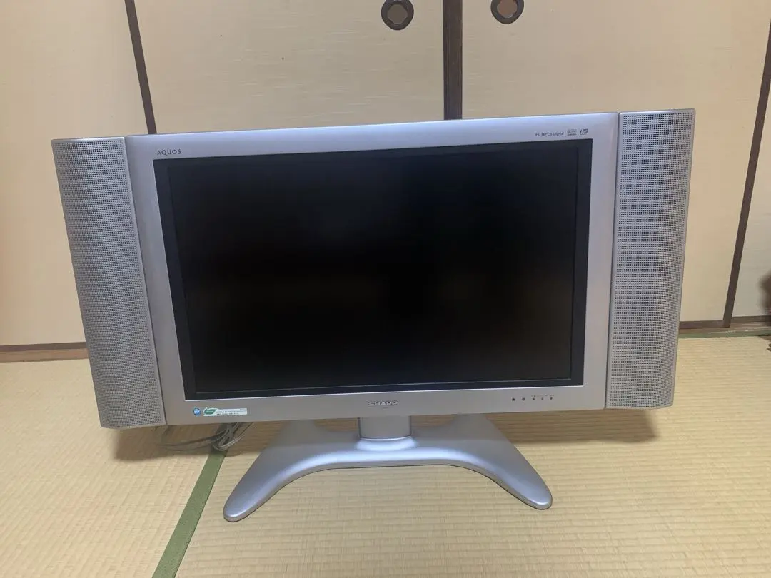 シャープ、地上デジタルチューナ搭載の37V/30V型AQUOS