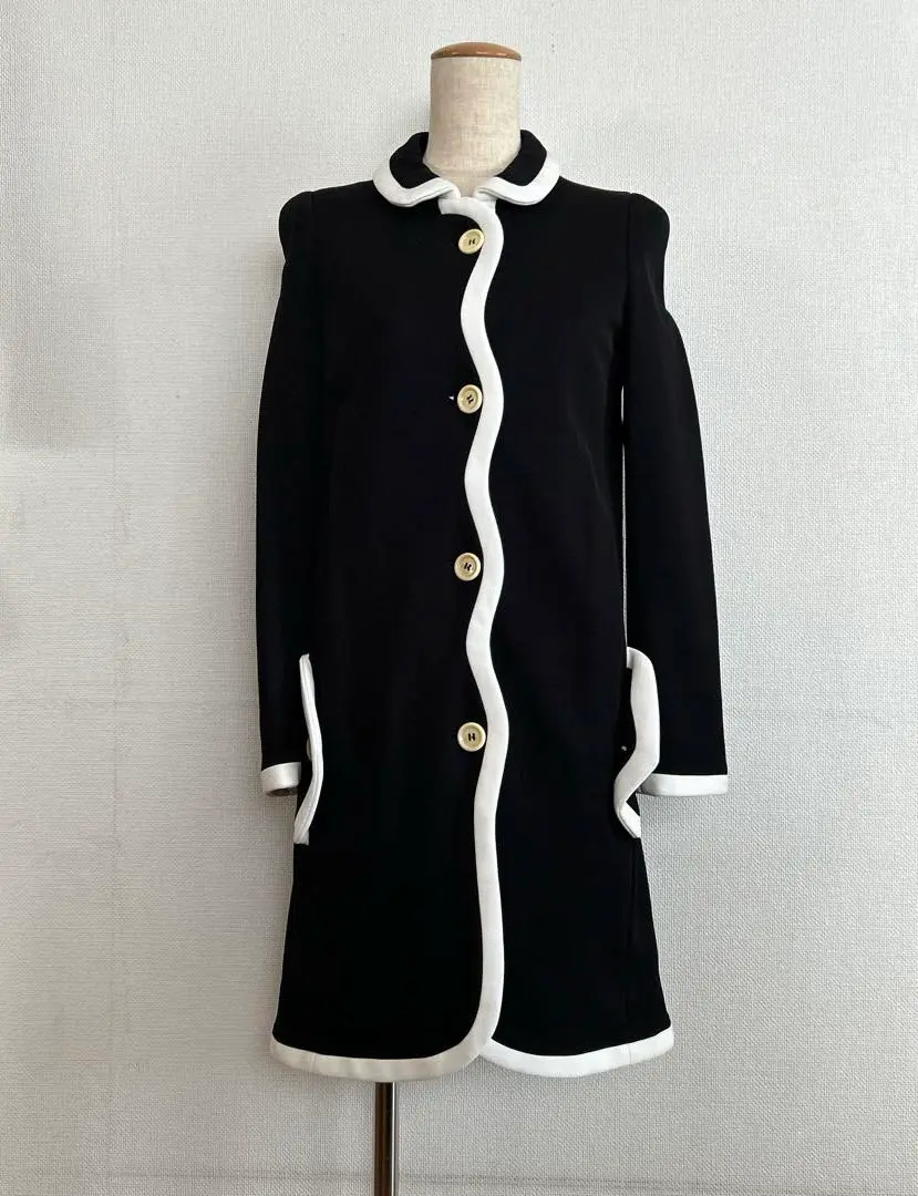 Cheap & Chic　MOSCHINO　スプリングコート　バックプリント 2025年最新】Moschino Cheap & Chic トレンチコート・スプリング