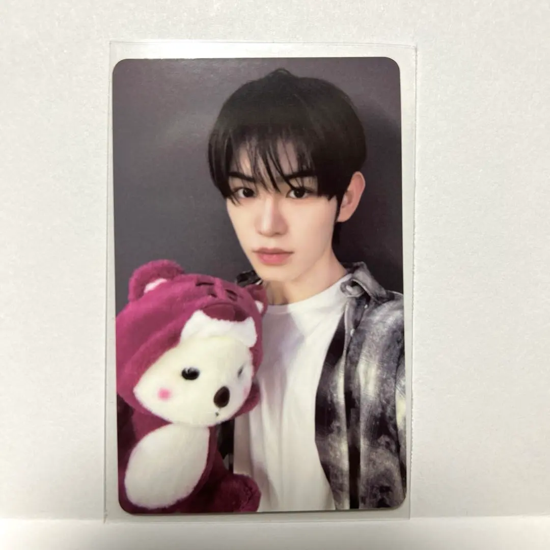 Thumbnail of KickFlip KMS Station Lucky Draw Trading Card Minjae 1