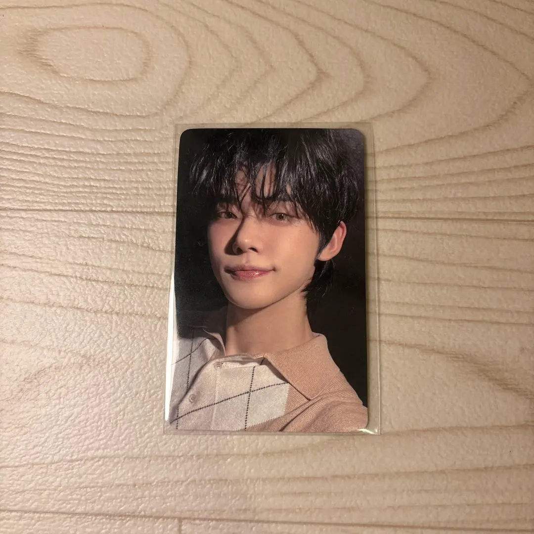 Thumbnail of TXT TEMPTATION Universal Studios Japan Lucky Draw Yeonjun Trading Card