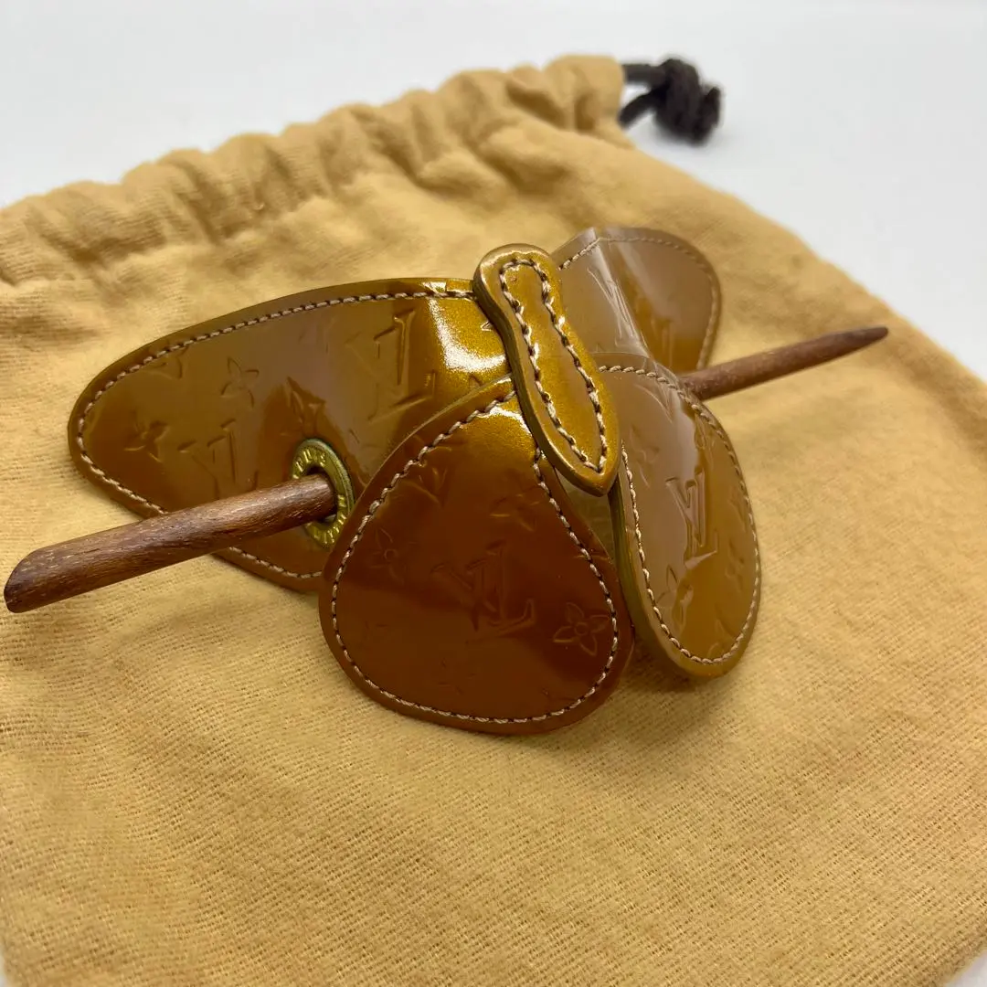 杏仁豆腐様 ルイヴィトン かんざし バタフライ モノグラム　LV バレッタ