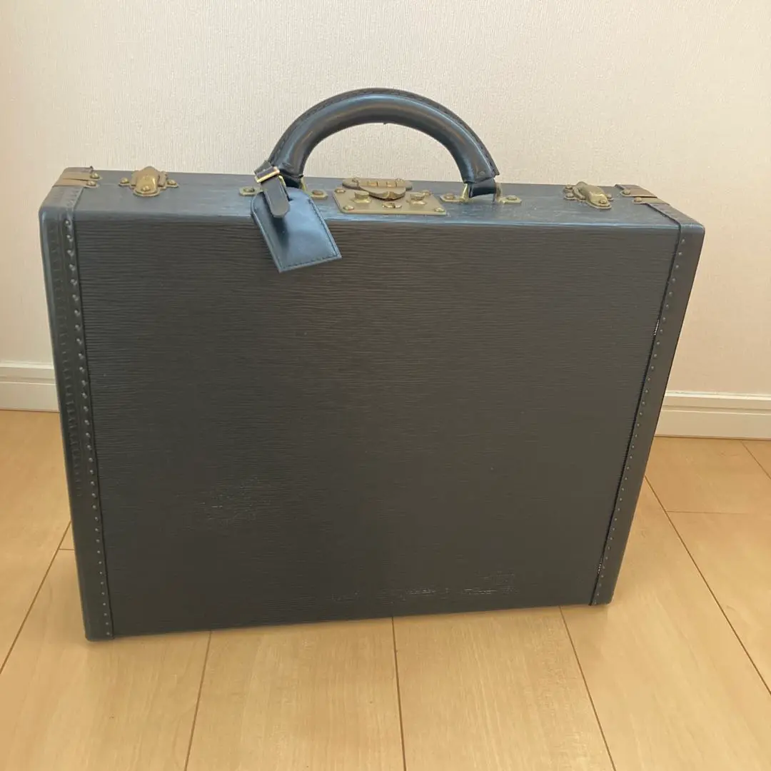 極美品 LOUIS VUITTON エピ & タイガ アタッシュケース 楽天市場】ルイヴィトン アタッシュケース ビジネスバッグ
