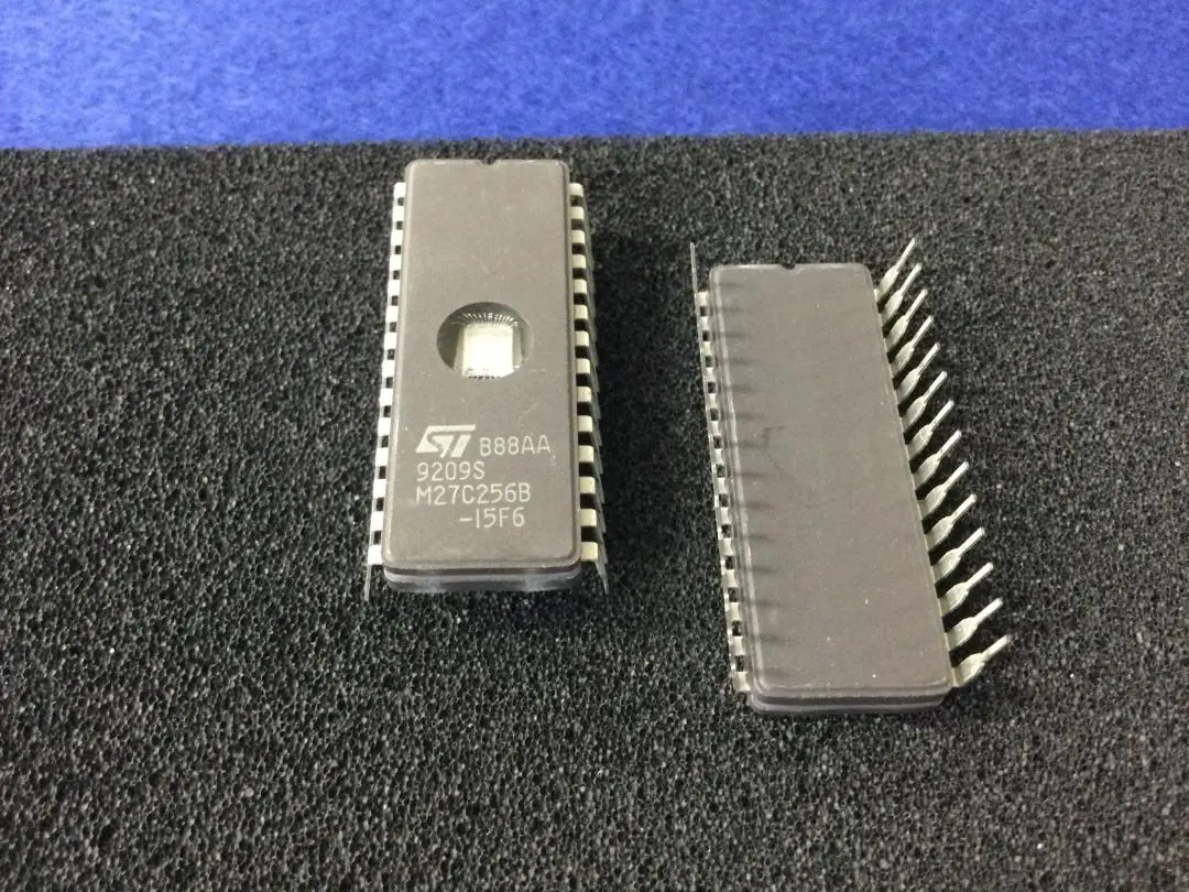 【新品】EP-ROM ナショナルセミコンダクター　NM27C256Q 新品】EP-ROM ナショナルセミコンダクター NM27C256Q