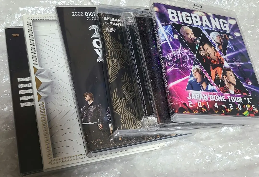 【美品】BIGBANG MADE FINAL IN SEOUL DVD Amazon.com: BIGBANG WORLD TOUR [MADE] FINAL IN SEOUL DVD 2