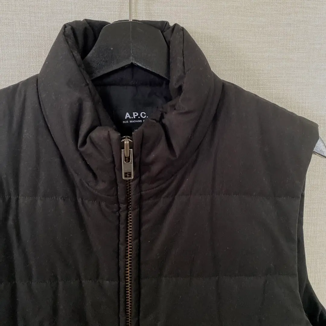 2025年最新】A.P.C. ダウンベストの人気アイテム - メルカリ
