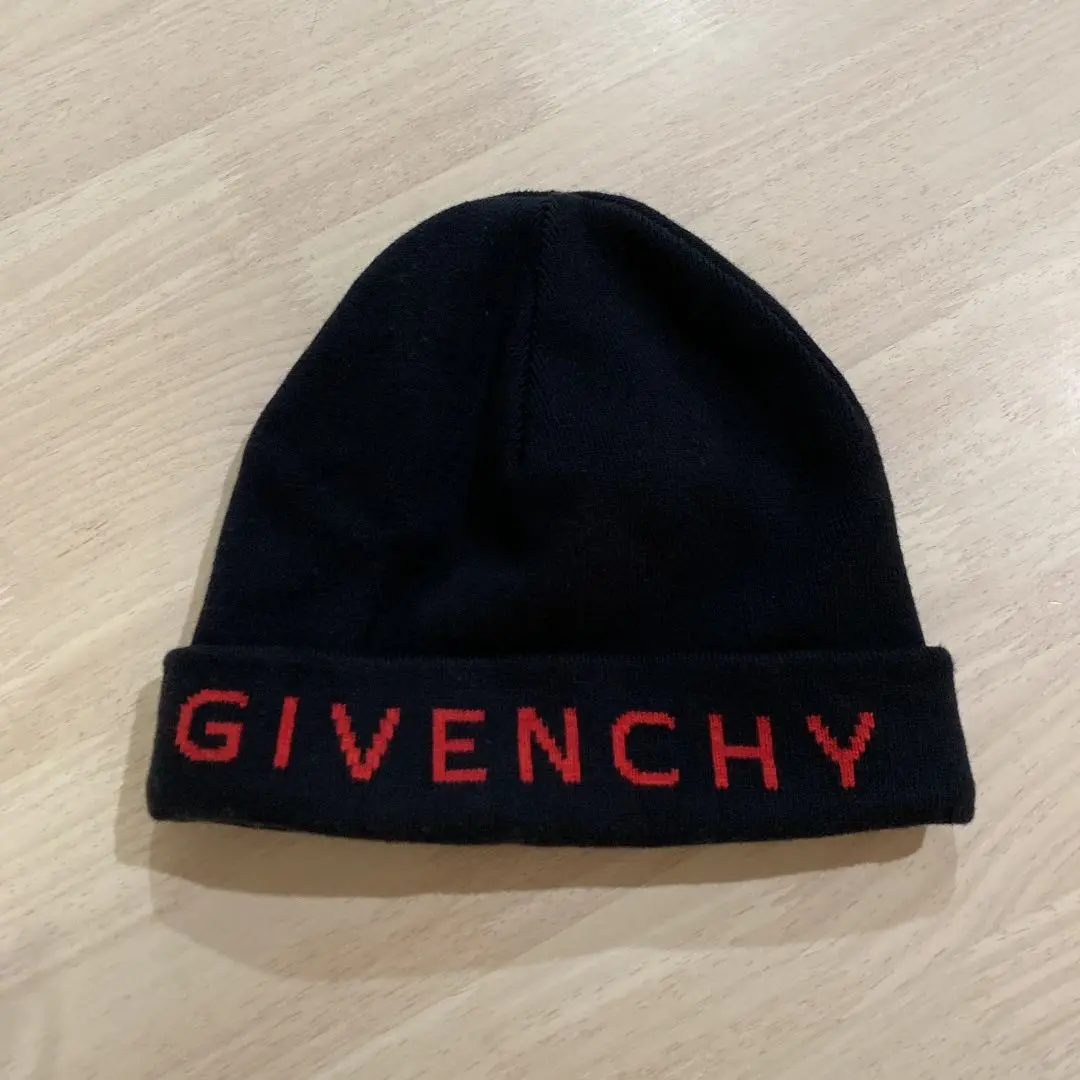 2025年最新】ジバンシー GIVENCHY ニットキャップの人気アイテム
