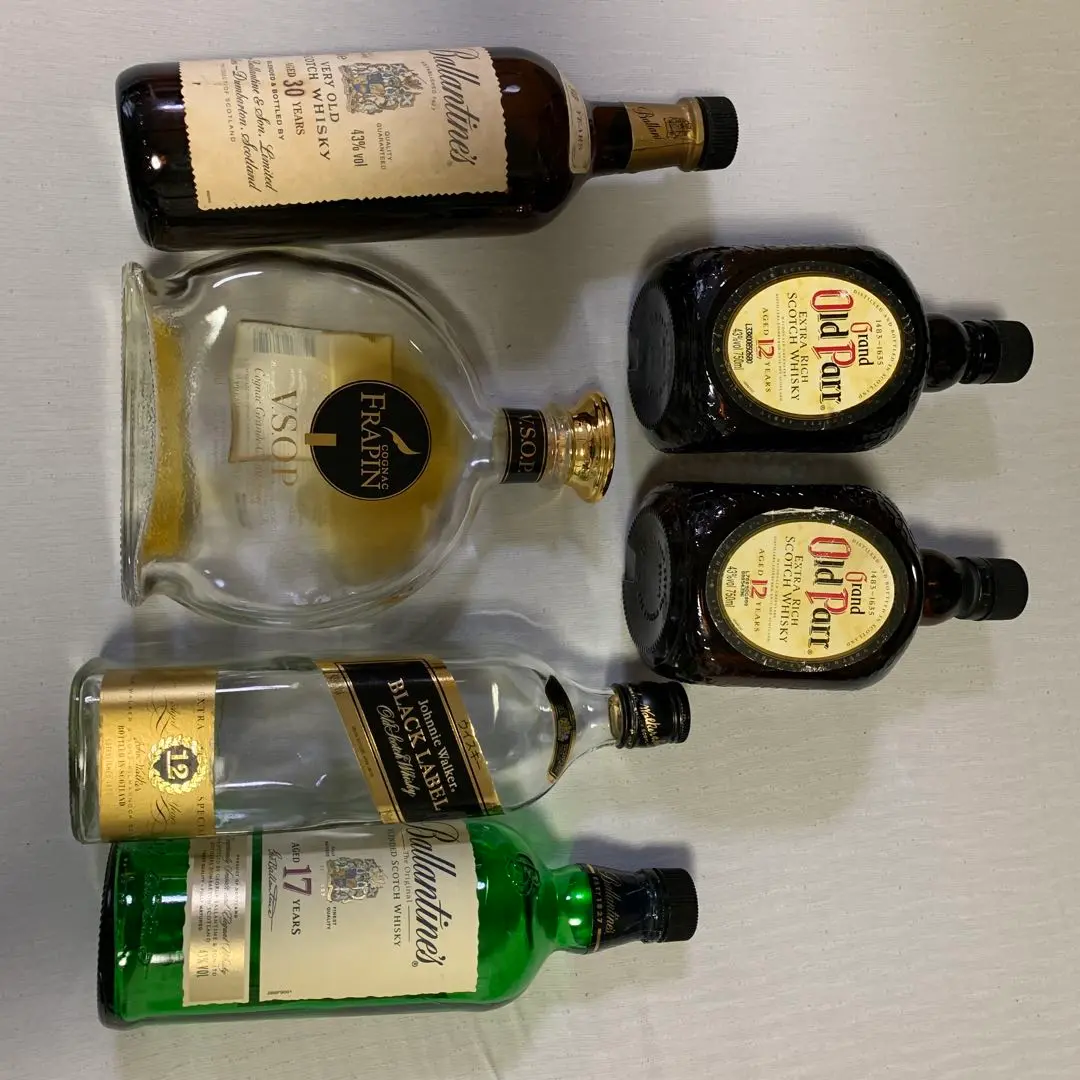 【稀少】オールドパー12年　3750ml 空瓶　台座付　置物　飾り物 71e4+08OZLL._UF350,350_QL50_.jpg