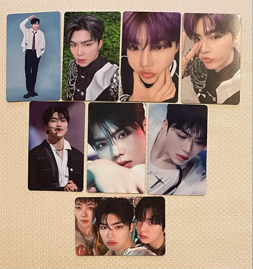 Thumbnail of ZB1 (ZeroBaseOne) Park Gunwook photocards set