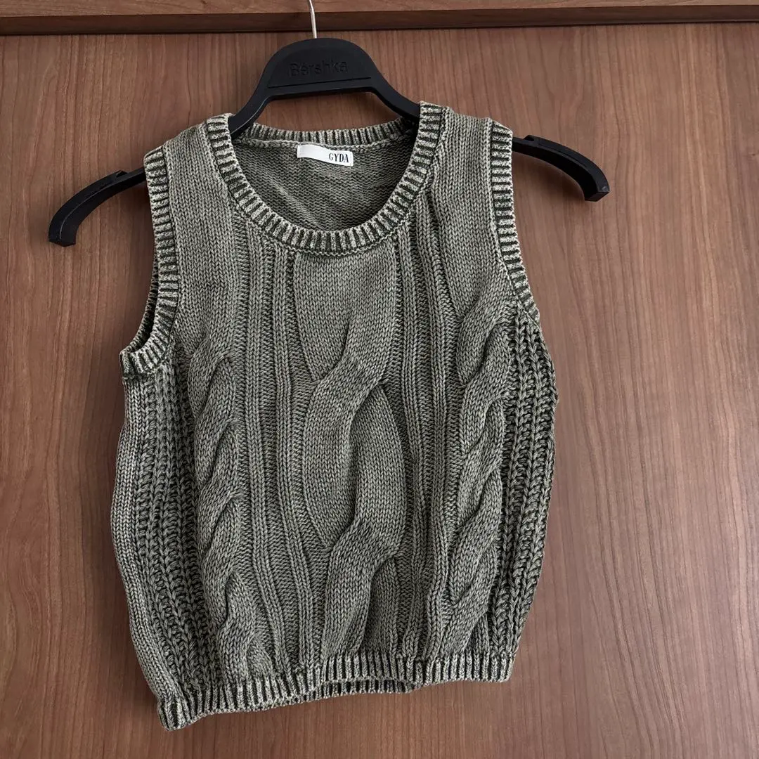 Thumbnail of GYDA Cable Knit Sleeveless Sweater, Free Size